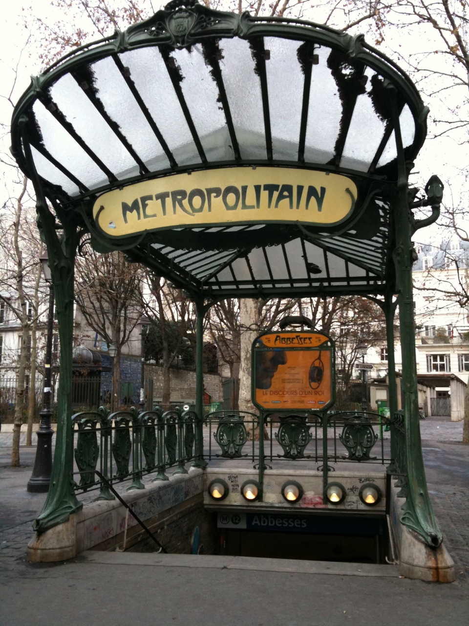 How to Use The Paris Metro | Paris Adèle