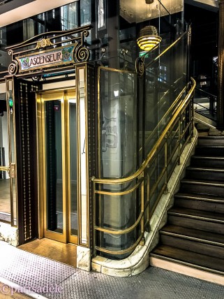 Ascenseur Galeries Lafayette Paris