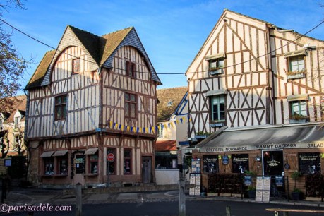 france medieval architecture Provins